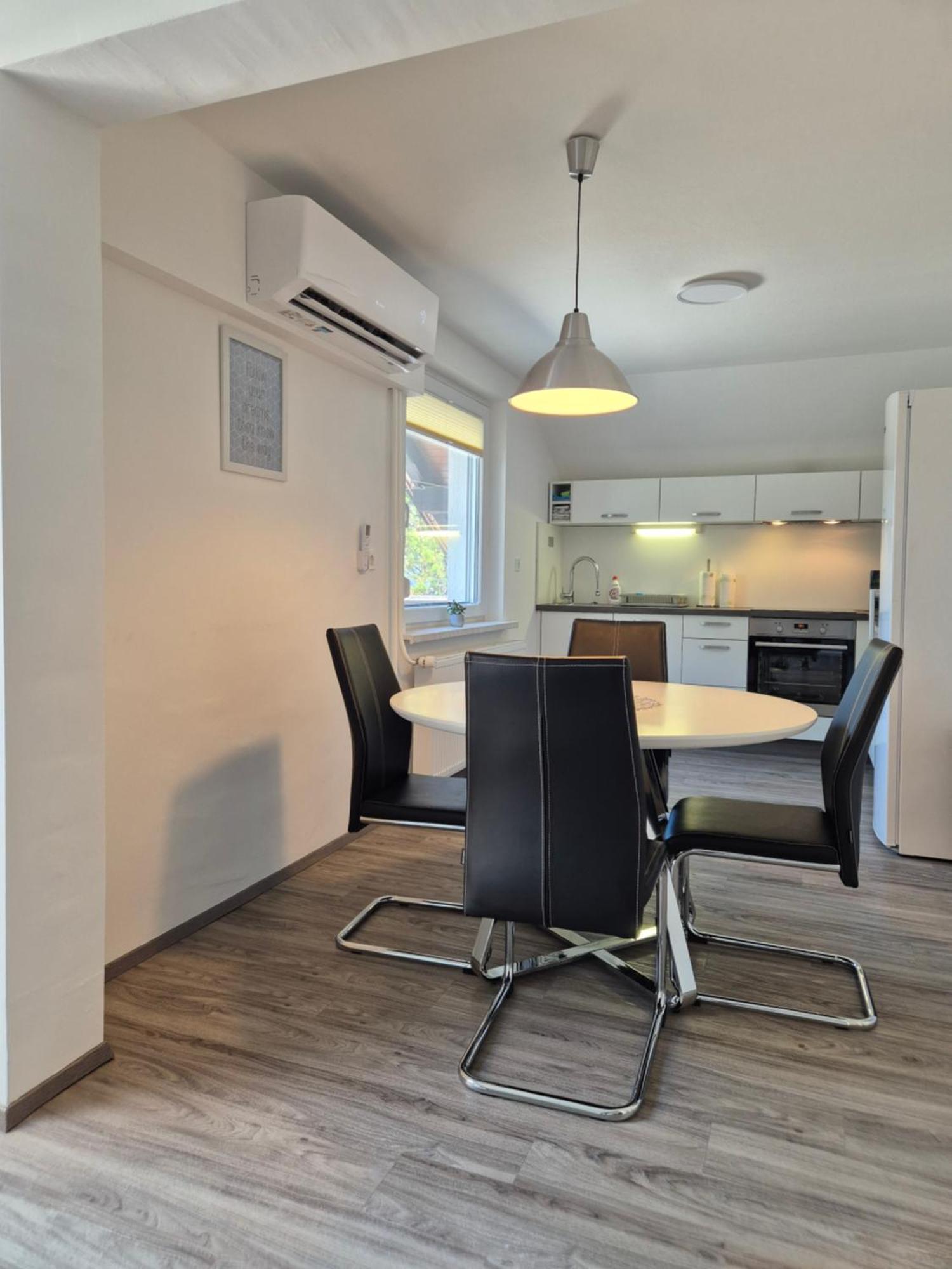 Petra Apartment *