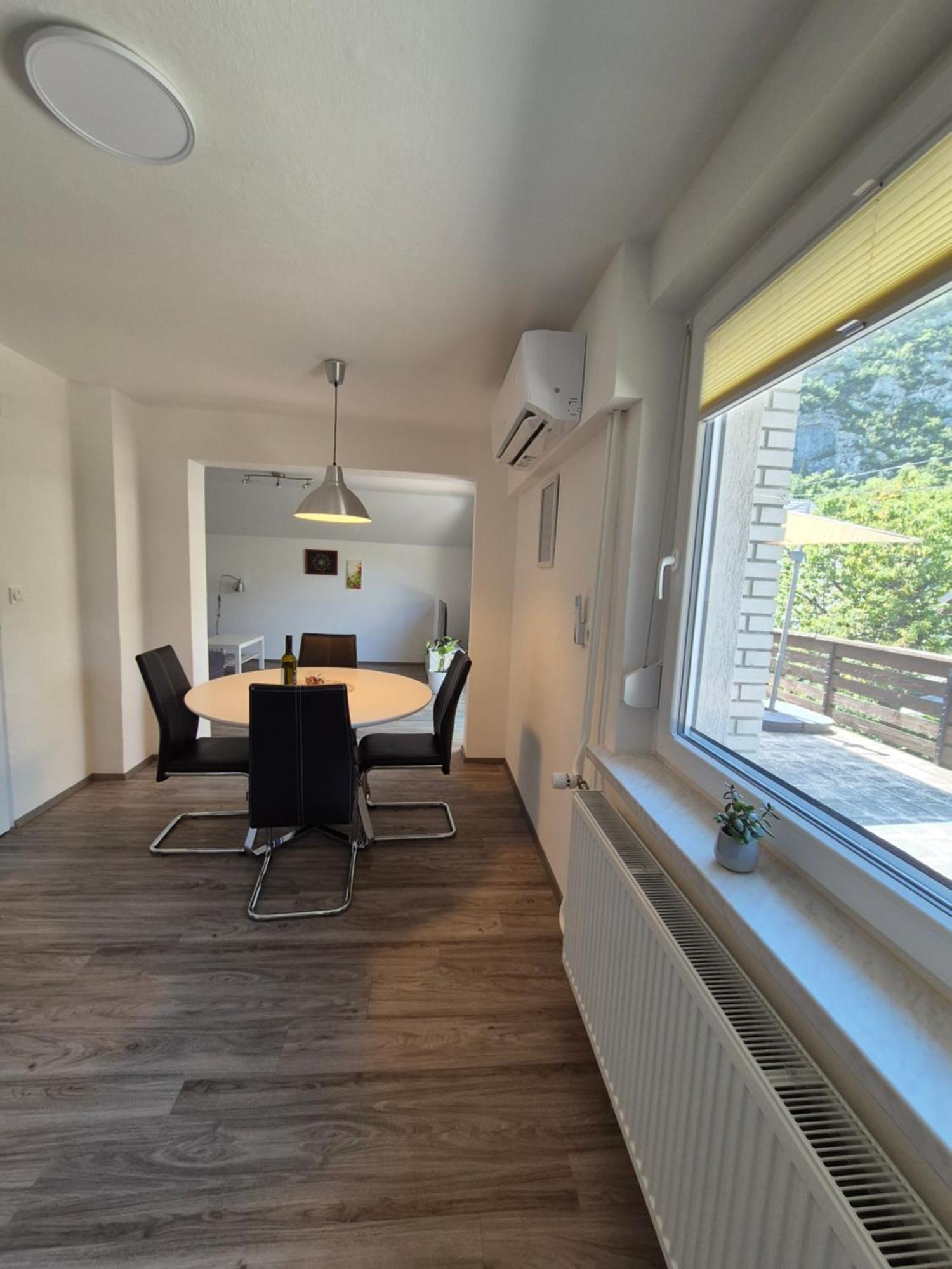 Petra Apartman Mojstrana