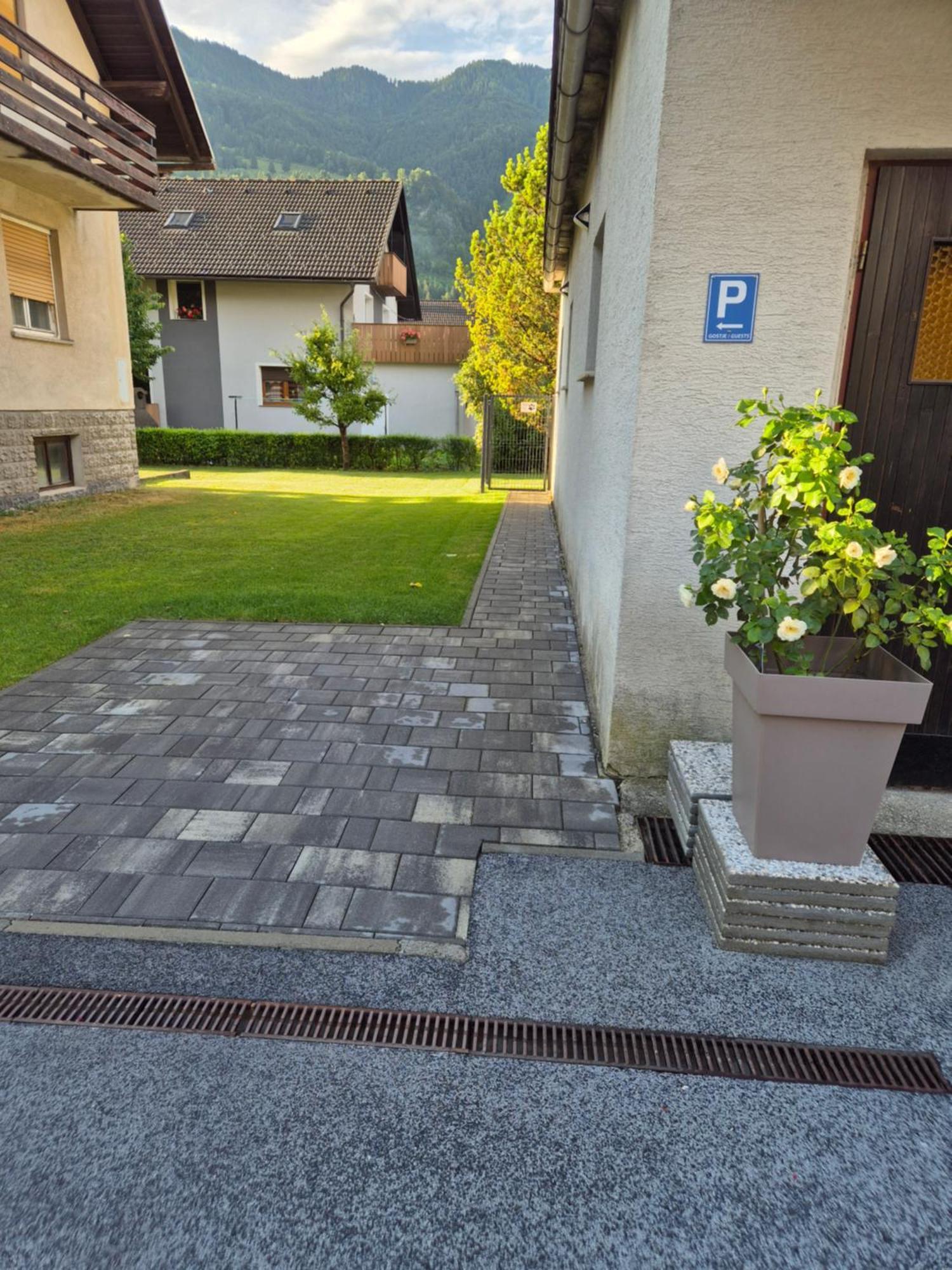 Petra Apartman *